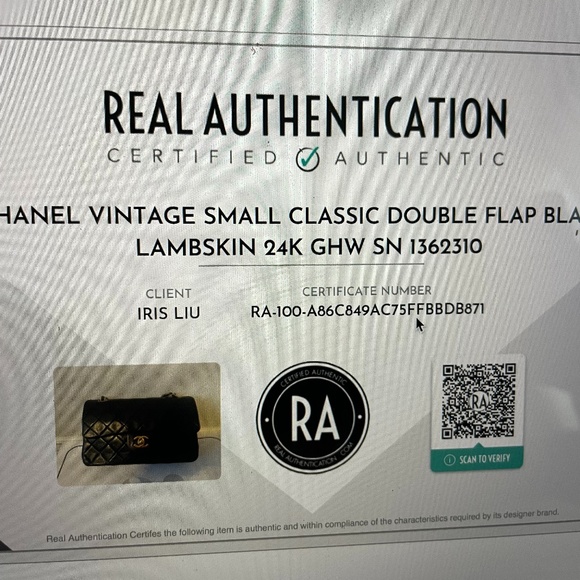 SOLD Chanel Vintage Small Classic Flap Lambskin - Picture 17 of 17